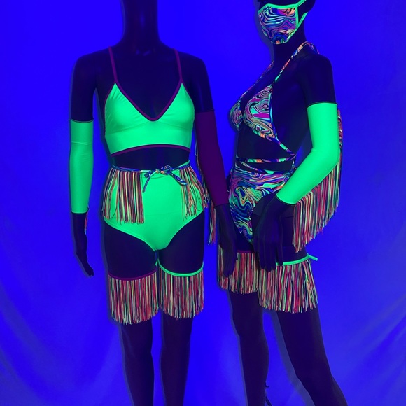 Eight piece rave set - Picture 8 of 8